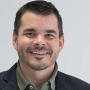 Portraitfoto Mag. Wolfgang Binder